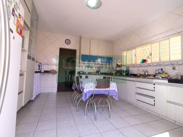 Casa para Venda em Belo Horizonte - 4